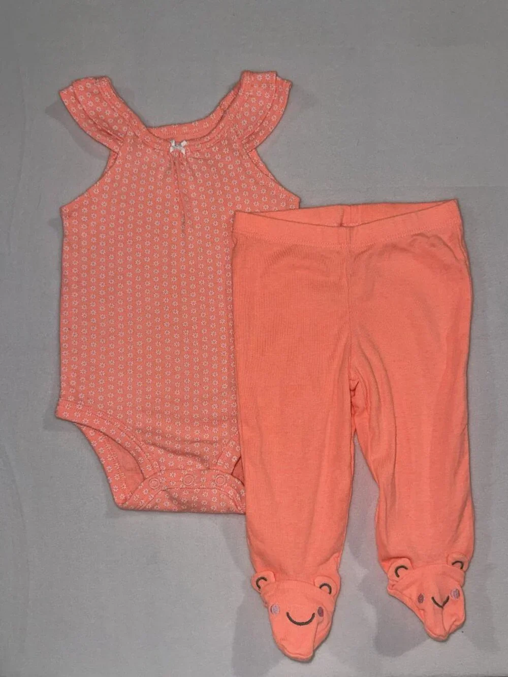 Carter’s Baby Girl Outfit Set | Coral Onesie + Footed Pants | Size 6M